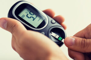 Blutzuckerkontrolle mit einem Messgerät