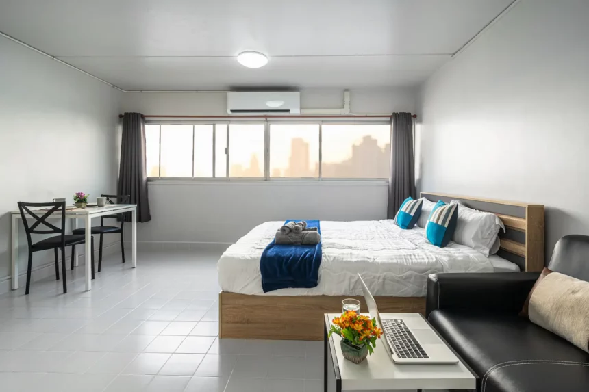 Schlafsofa mit Bettkasten für deine Wohnung oder dein Apartments können richtig toll aussehen und platzsparend sein.